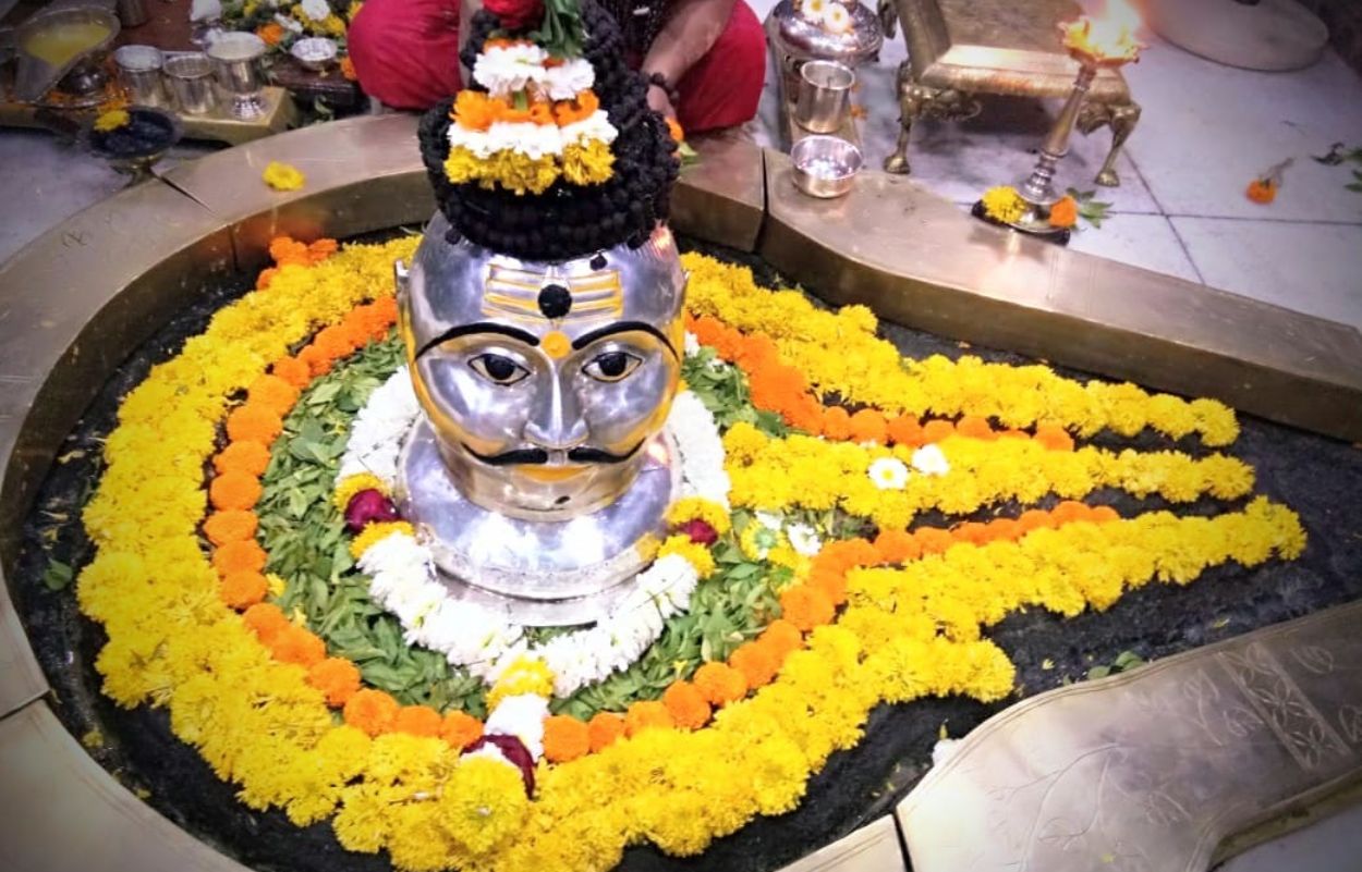 Trimbakeshwar Jyotirlinga Temple: Uncovering the History, Location, Architecture, and Nearby Places 5 image 5